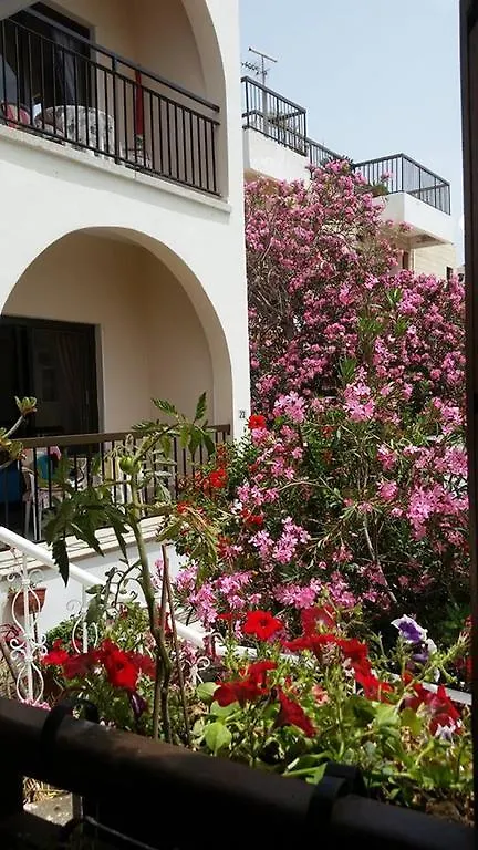 Myriama Apartments Ajía Nápa 0*,  Ciprus