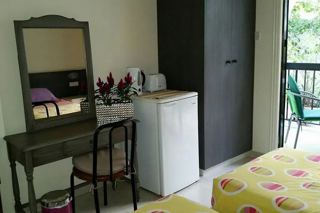 Myriama Apartments Ajía Nápa 0*,  Ciprus